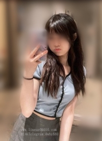 瑩瑩158.C.23歲  小女孩很可愛抱起來超有感覺