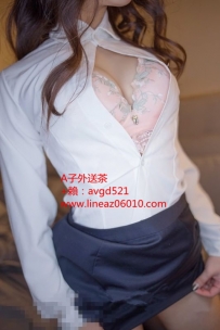 老闆秘書 平時很喜歡勾引老闆 在辦公室的時候也會看A片 ...