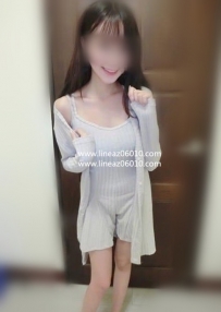 思思162.C.21歲  文澡學生妹下海兼職