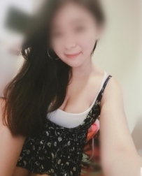 下半身還會挑逗你磨阿磨 配合度高服務又贊是非常值得推...